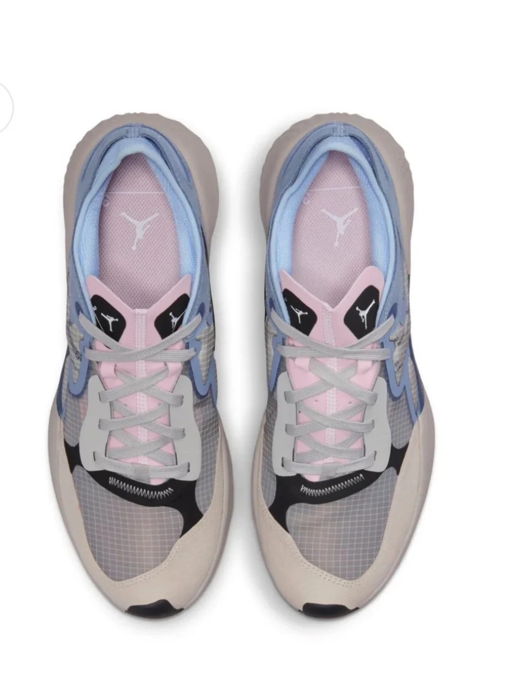 Jordan Men’s Delta 3 Low, Light Blue and Pink